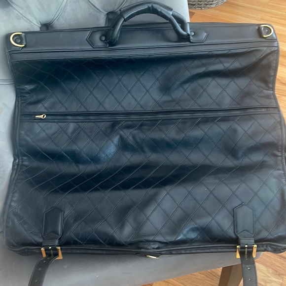 $10K CHANEL LEATHER TRAVEL GARMENT - RARE COLLECTOR VINTAGE - Picture 6 of 16